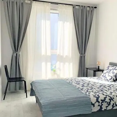Апартаменты Prima Holiday 1 *